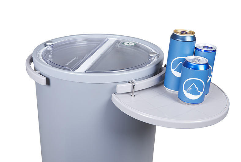 Gastro-Cool - Party Cooler koelkast - Zilver/Wit - PT45 - 411000 - Vooraanzicht met trays 